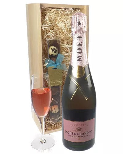 MoetRoseChampagneandChocolatesGiftSet