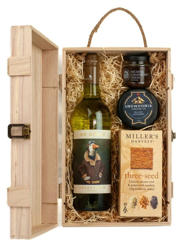 MrGooseChardonnayWhiteWine&CheeseGiftBox