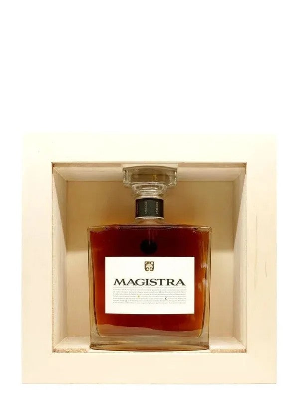 OldMagistraBrandy70cl