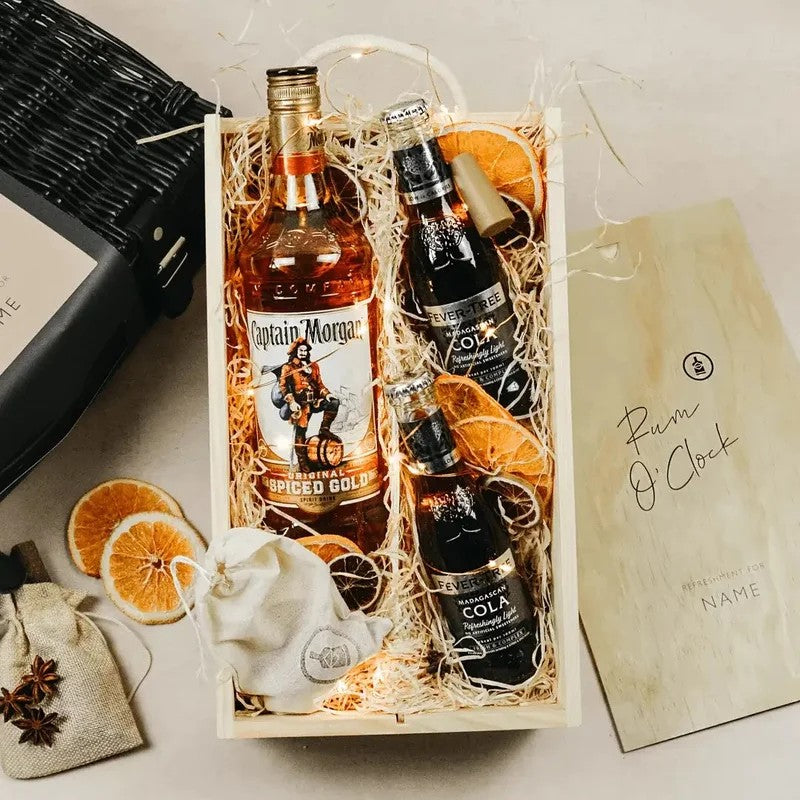 PersonalisedCaptainMorganOriginalSpicedRumGiftSet