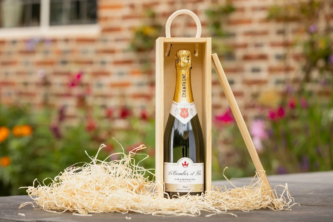 PersonalisedChampagneWithWoodenBox(750ml)