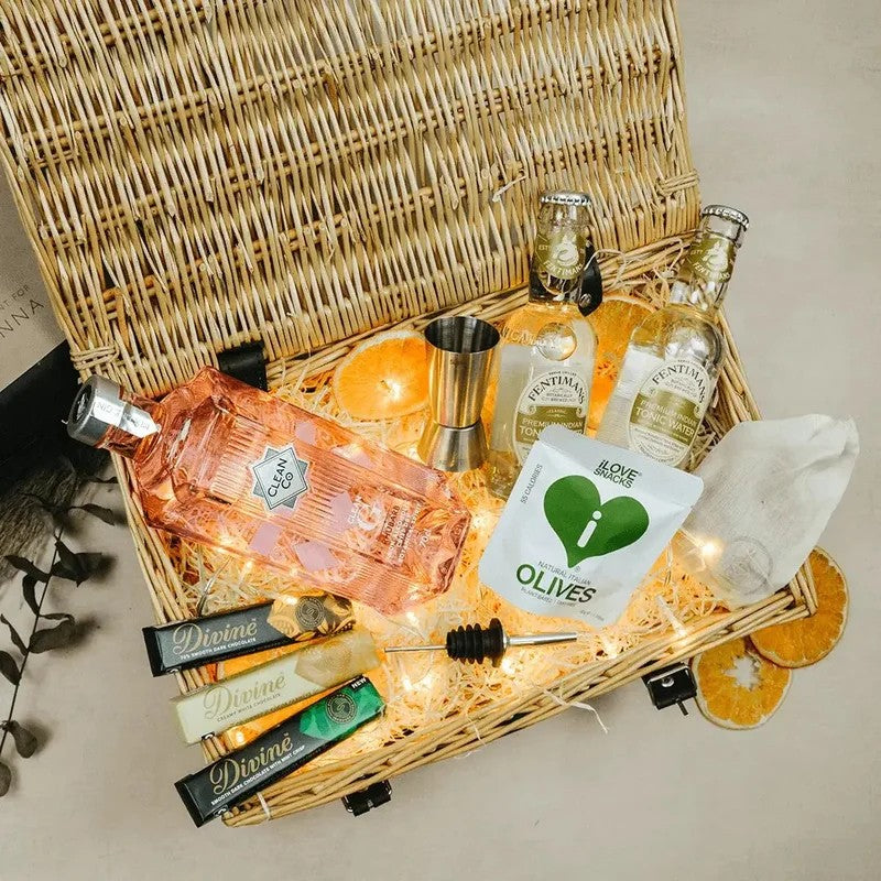 PersonalisedCleanCoAlcoholFreeRhubarbGinPremiumGiftHamper