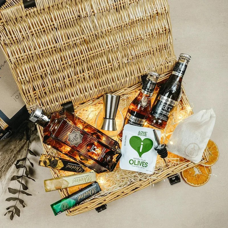 PersonalisedCleanCoAlcoholFreeRumPremiumGiftHamper
