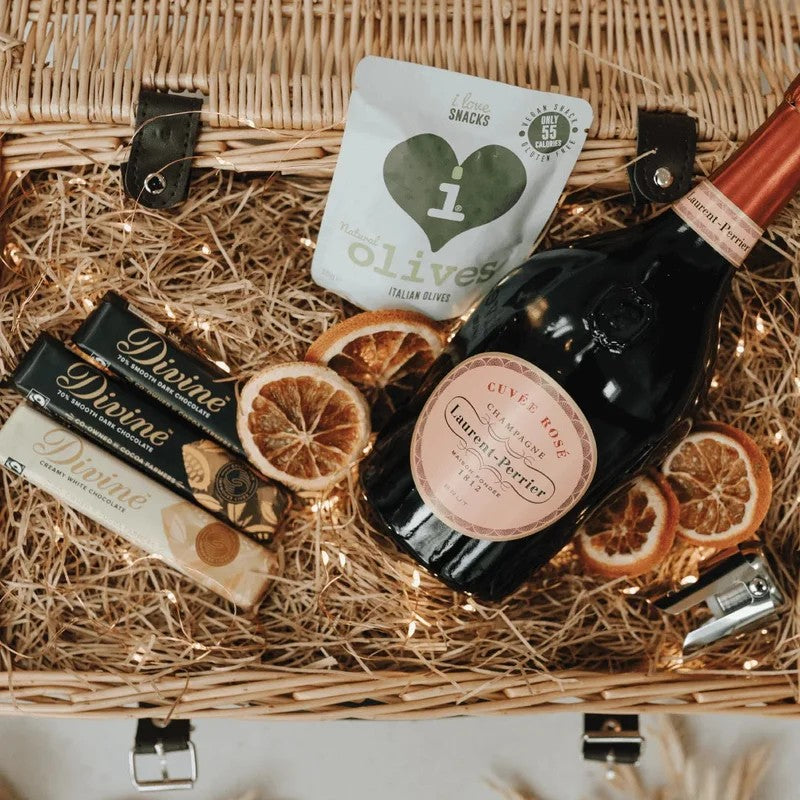 PersonalisedLaurentPerrierRoseChampagnePremiumGiftHamper