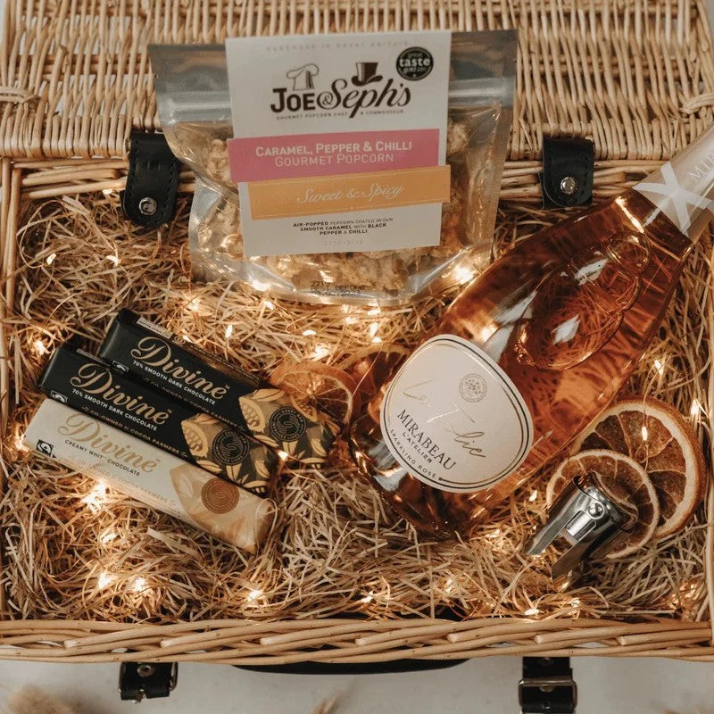 PersonalisedMirabeauLaFolieSparklingRoséPremiumGiftHamper