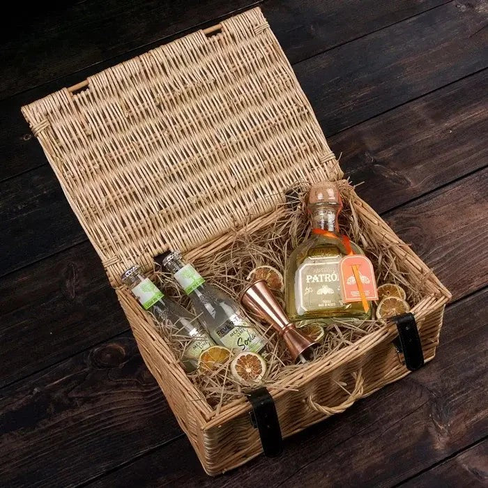 PersonalisedPatronReposadoTequilaGiftHamper