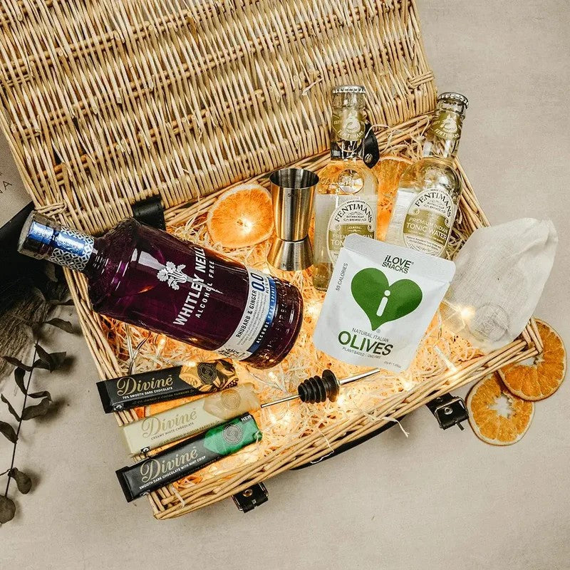 PersonalisedWhitleyNeillAlcoholFreeRhubarbandGingerGinPremiumGiftHamper