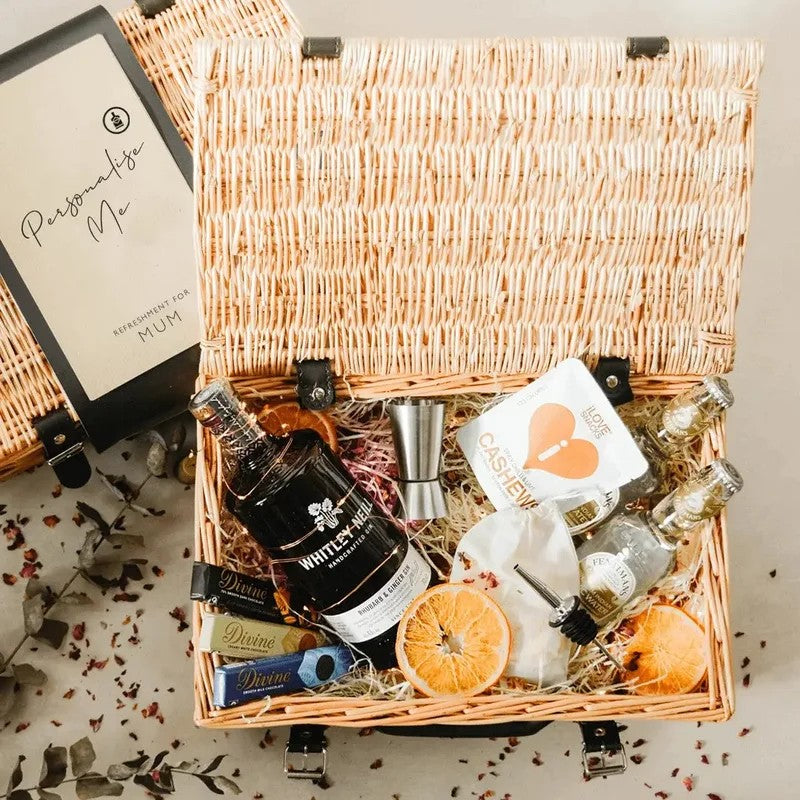 PersonalisedWhitleyNeillGinPremiumGiftHamper