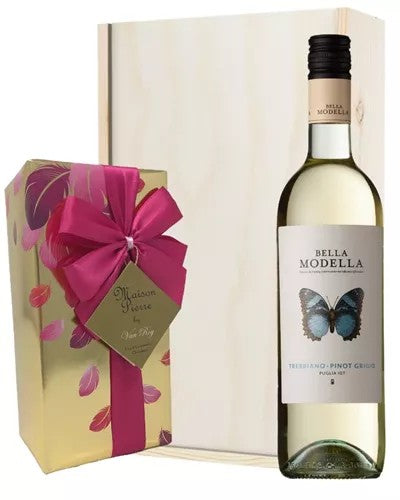 PinotGrigioandChocolateGiftSet