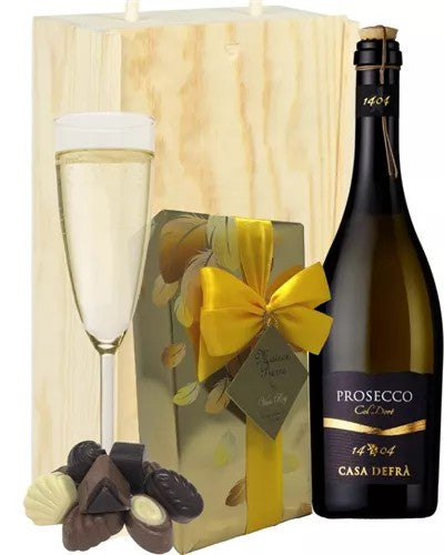 Prosecco&ChocolatesGiftInWoodenBox(Frizzante)