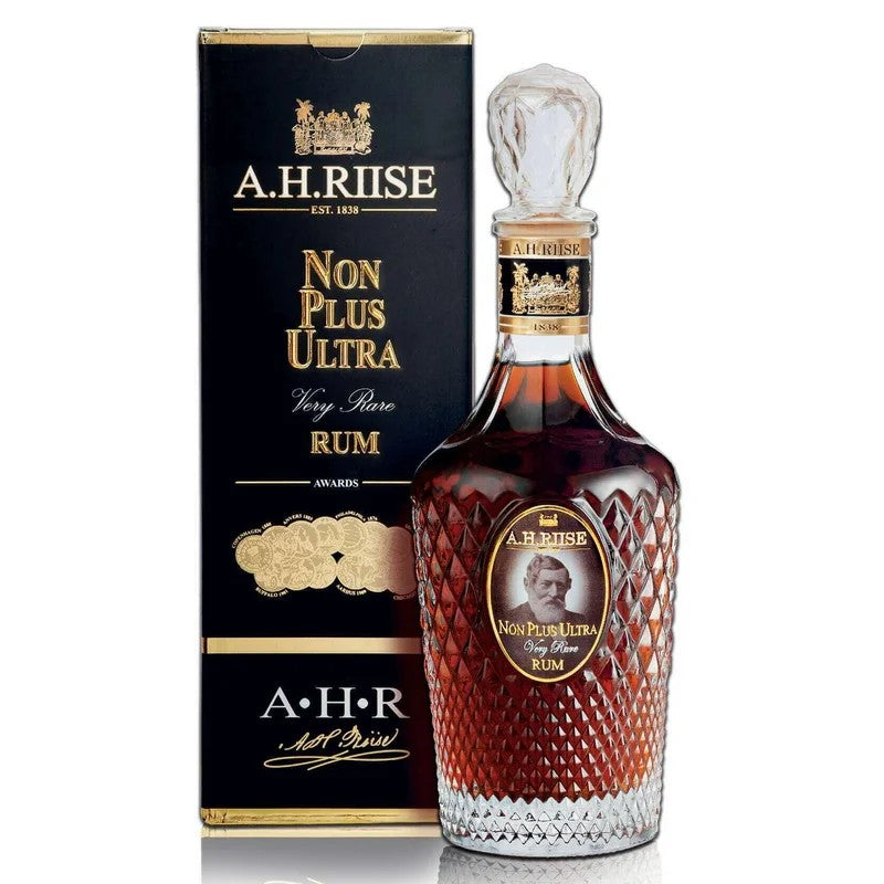 RHUMA.H.RIISENONPLUSULTRAVERYRARE(70CL,42.0%Vol.)