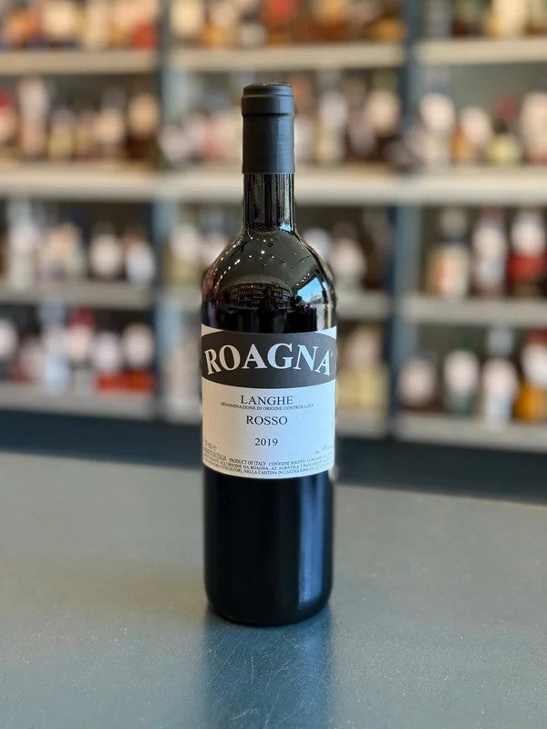 ROAGNALANGHEROSSO,PIEMONTE,ITALY2019