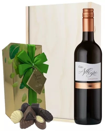 SangioveseWineandChocolatesGiftSetinWoodenBox