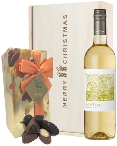SouthAfricanWhiteWineChristmasWineandChocolateGiftBox