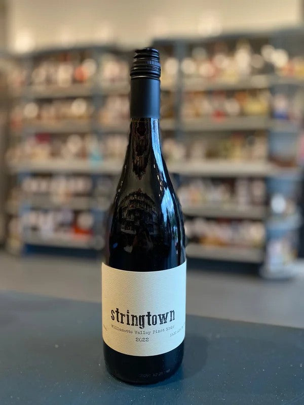 STRINGTOWN‘WILLAMETTEVALLEY’PINOTNOIR,OREGON2022