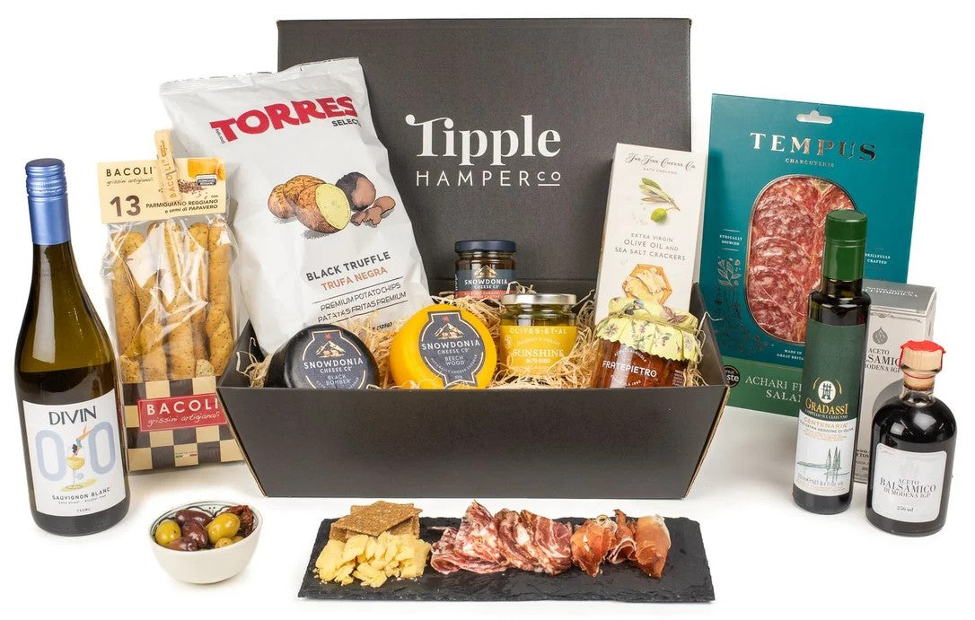 TheNon-AlcoholicSauvignonBlancWhiteWine&CharcuterieBoardHamper