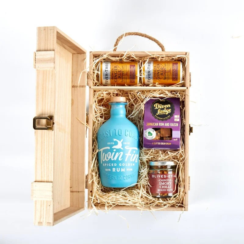 TwinFinSpicedGoldenRum&LuxuryNibblesWoodenGiftBoxSet