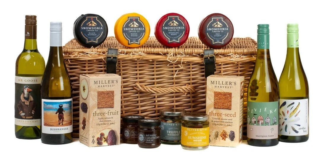UltimateWhiteWine,Cheese&NibblesHamper