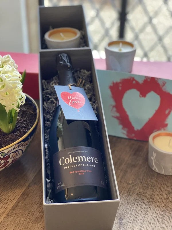 Valentine’sBox–ColemereSparklingRedWineandCandle