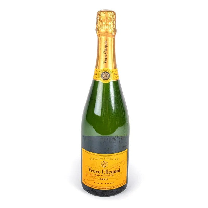VeuveClicquotYellowLabelChampagne(75cl)