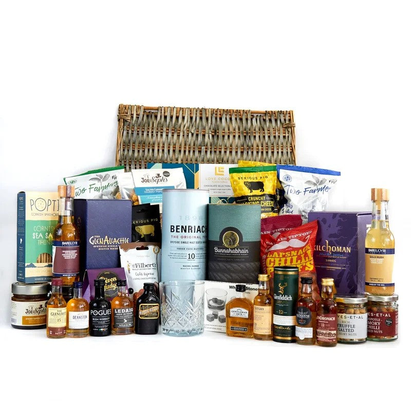 Whisky,Cocktail,&NibblesLuxuryHamper